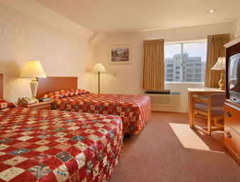 Hotel Ramada Limited Angeles Downtown 2*